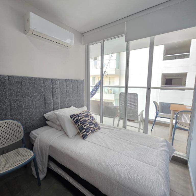 Cartagena Centro de Convenciones Hotel de las Americas con salida a playa 2BR Wifi - Two-Bedroom Apartment with Garden View - 28