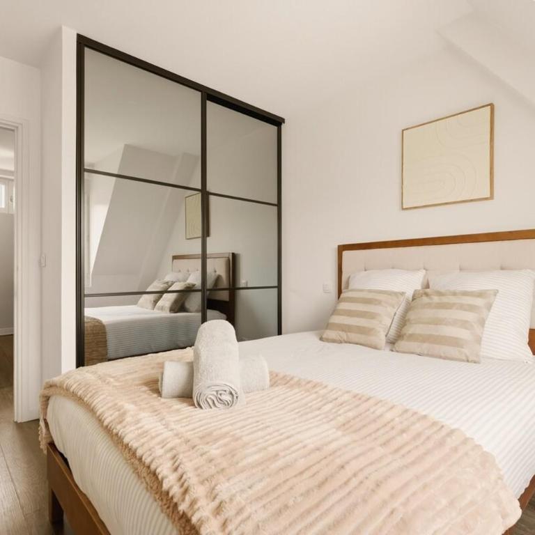 Colosseum View Luxury Apartments Rome - Habitación Familiar - 1