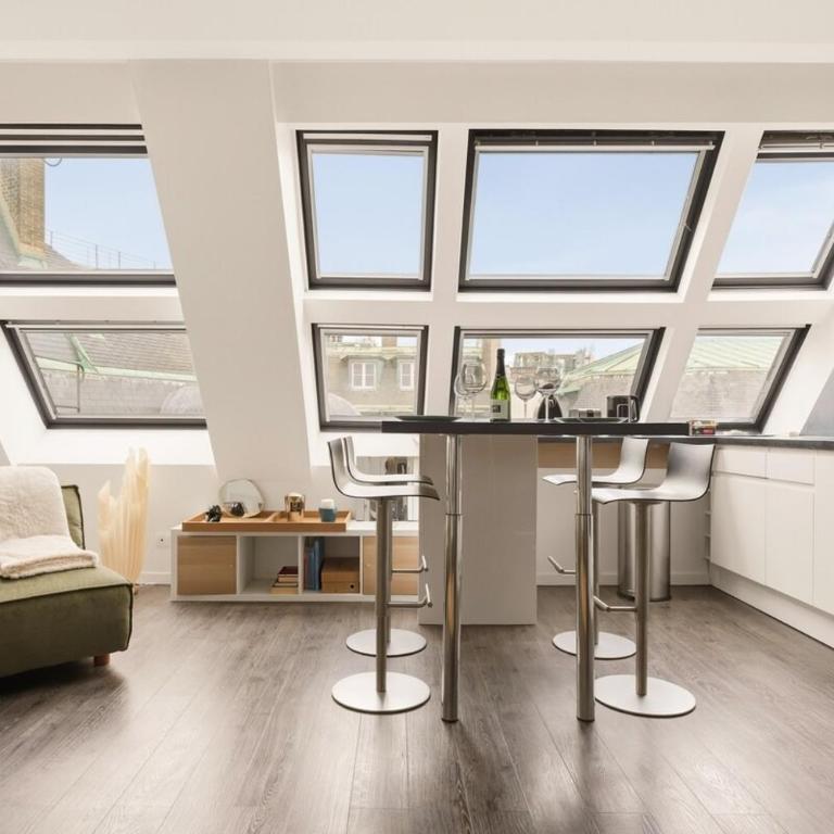 Colosseum View Luxury Apartments Rome - Habitación Familiar - 12