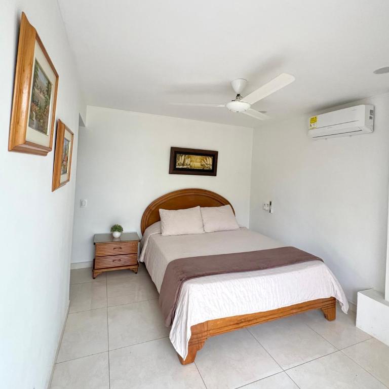 Apartamento frente al mar en Playa Salguero - Two-Bedroom Apartment - Oceanfront - 9