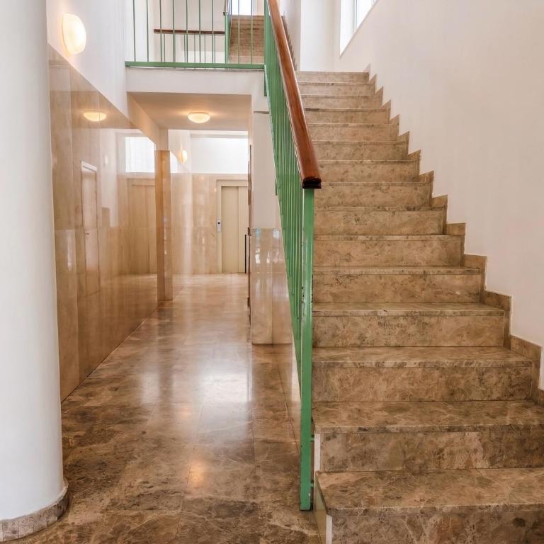 Apartamento Ciudad Jardín con PARKING - Appartamento con 3 Camere da Letto - 4