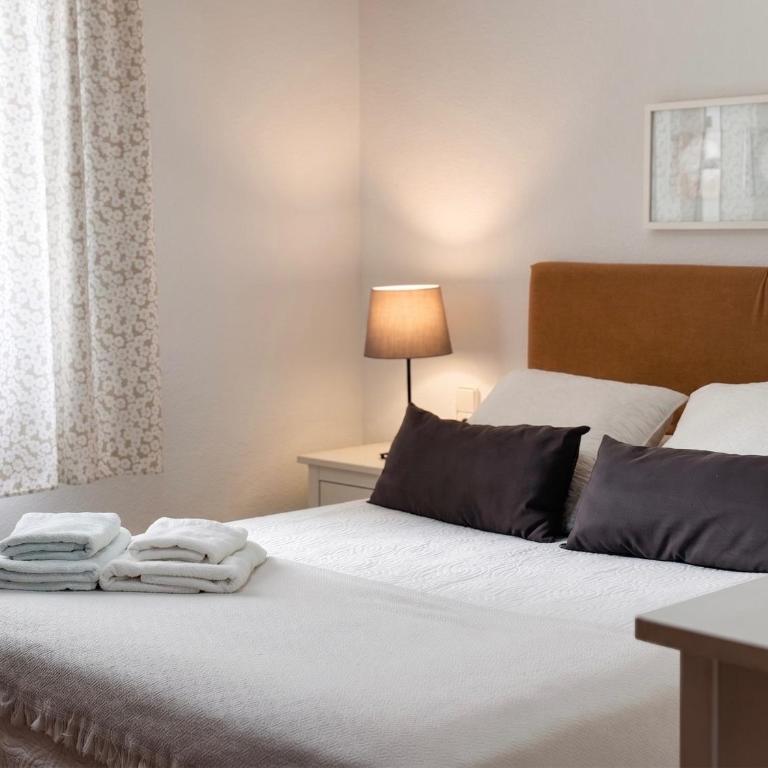 Apartamento Ciudad Jardín con PARKING - Appartamento con 3 Camere da Letto - 1