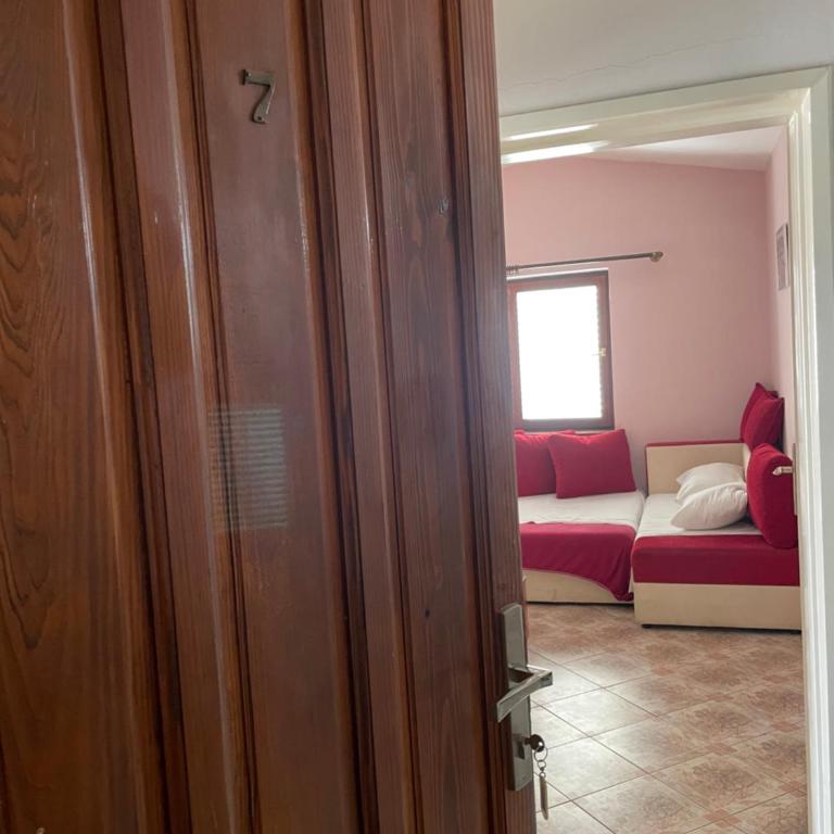 Apartments Minja S - Two-Bedroom Apartment with Balcony - 1