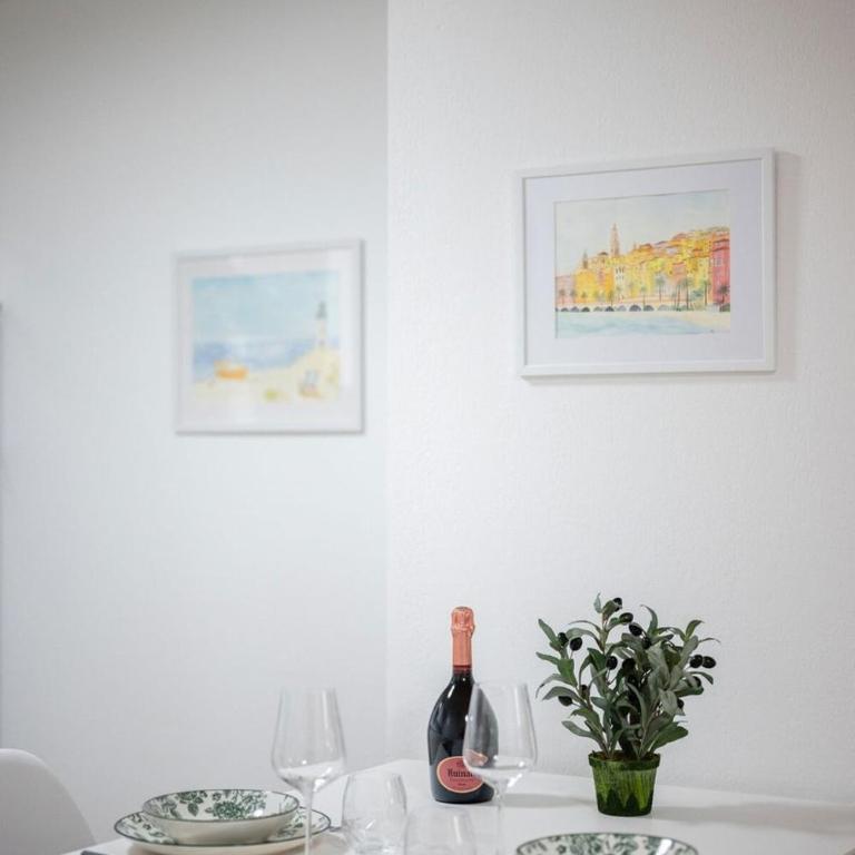 LE JARDIN DEDEN Hyper Centre Bord de Mer Wifi - Appartement - 18