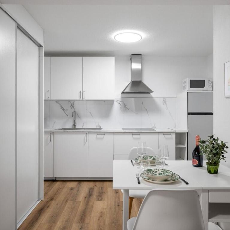 LE JARDIN DEDEN Hyper Centre Bord de Mer Wifi - Appartement - 7
