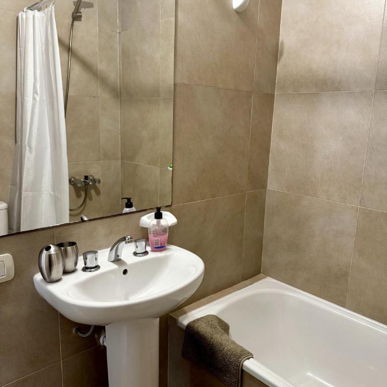 Depto 1 dormitorio con pileta, Las Cañitas, Palermo - One-Bedroom Apartment - 8