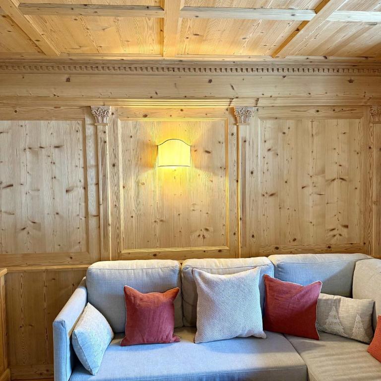 Luxury Chalet at the Foot of the Dolomites by the Castle - Apartamento - 2