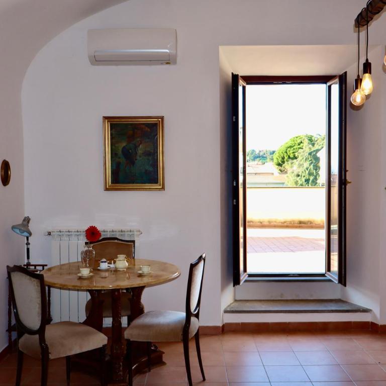 Casa Elfriede, Residenza con Terrazza, splendida vista sul Borgo - Appartamento con 3 Camere da Letto - 4
