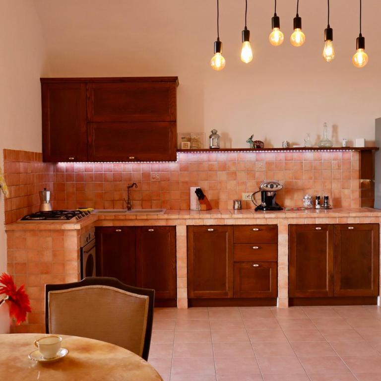 Casa Elfriede, Residenza con Terrazza, splendida vista sul Borgo - Appartamento con 3 Camere da Letto - 8