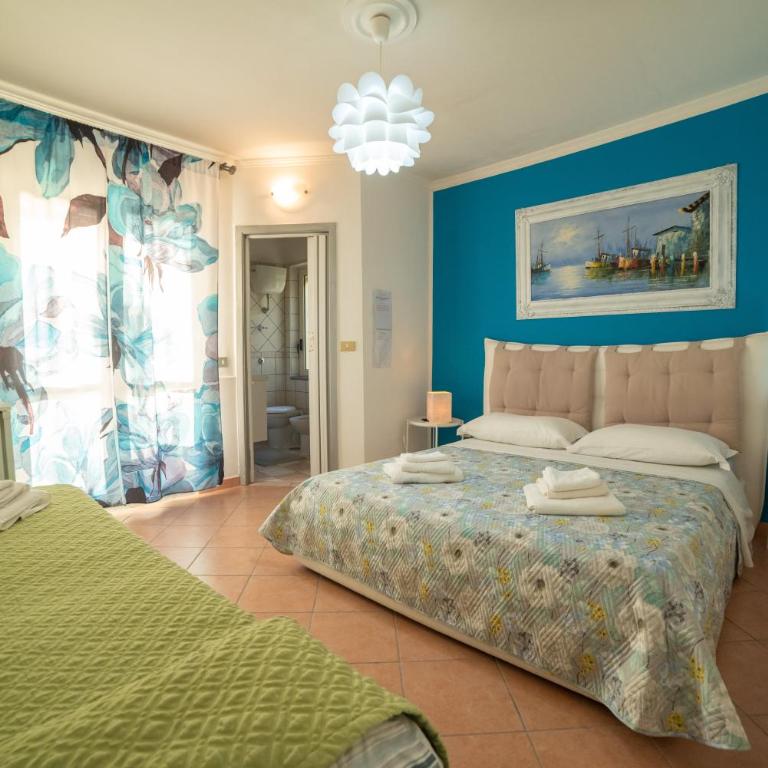 B&B "L'Eco del Mare" - Camera Tripla con Vista Giardino - 3