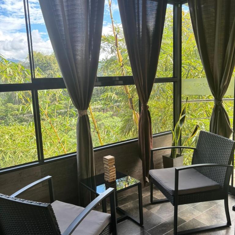 Inti Yaykuna Resort - Queen Room with Pool View - 3