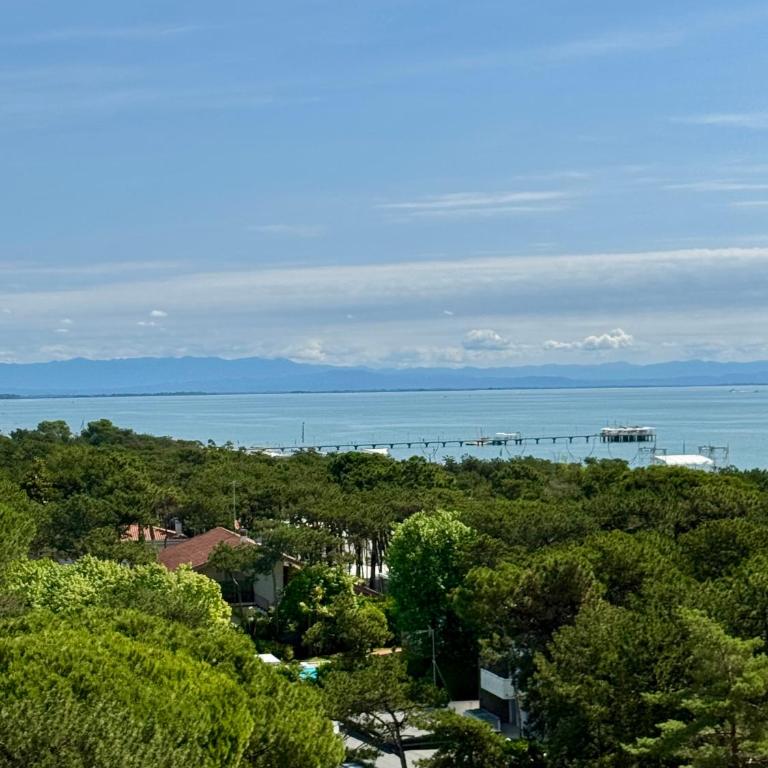 Apartment with stunning sea view - Wi-Fi, free parking, large terrace and comfort - Apartamento de 2 dormitorios - 3