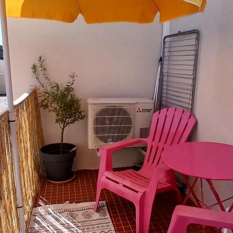 Yemanja Guest Flat- vue Mer &Salin, piscine, climatisation - Appartement 1 Chambre - 2
