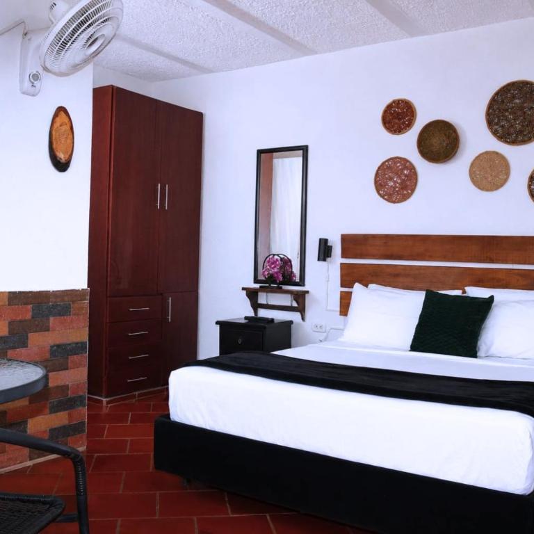 Hotel Campestre Palmas del Zamorano - Habitación Doble - 1