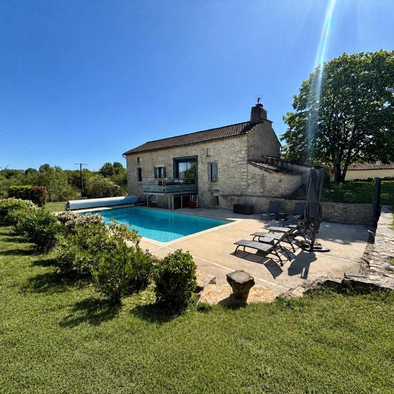 Pierres Blanches, Grange de charme & piscine - Villa 3 Chambres - 1