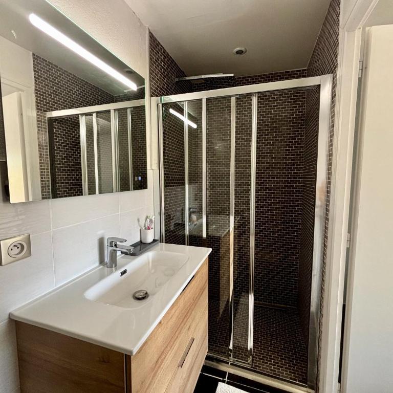 Pierres Blanches, Grange de charme & piscine - Villa 3 Chambres - 17