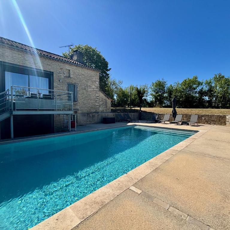 Pierres Blanches, Grange de charme & piscine - Villa 3 Chambres - 22