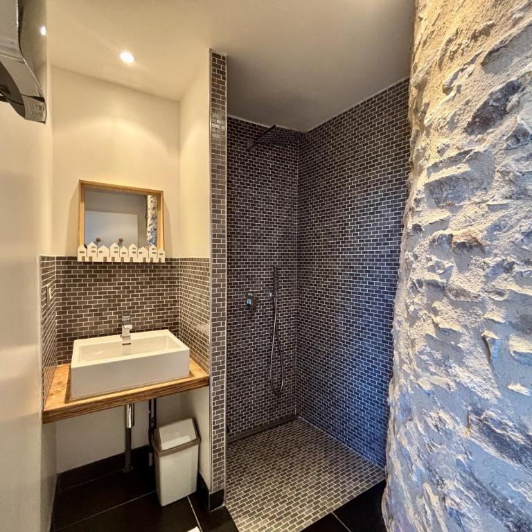 Pierres Blanches, Grange de charme & piscine - Villa 3 Chambres - 23
