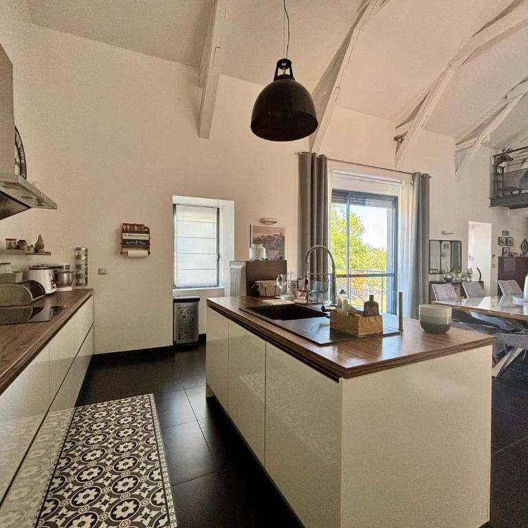 Pierres Blanches, Grange de charme & piscine - Villa 3 Chambres - 27