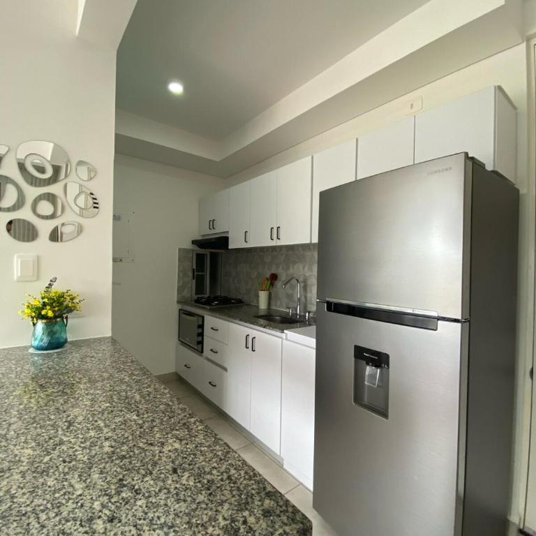 Full amenities, AC, Wi-Fi - Apartamento de 3 dormitorios - 13