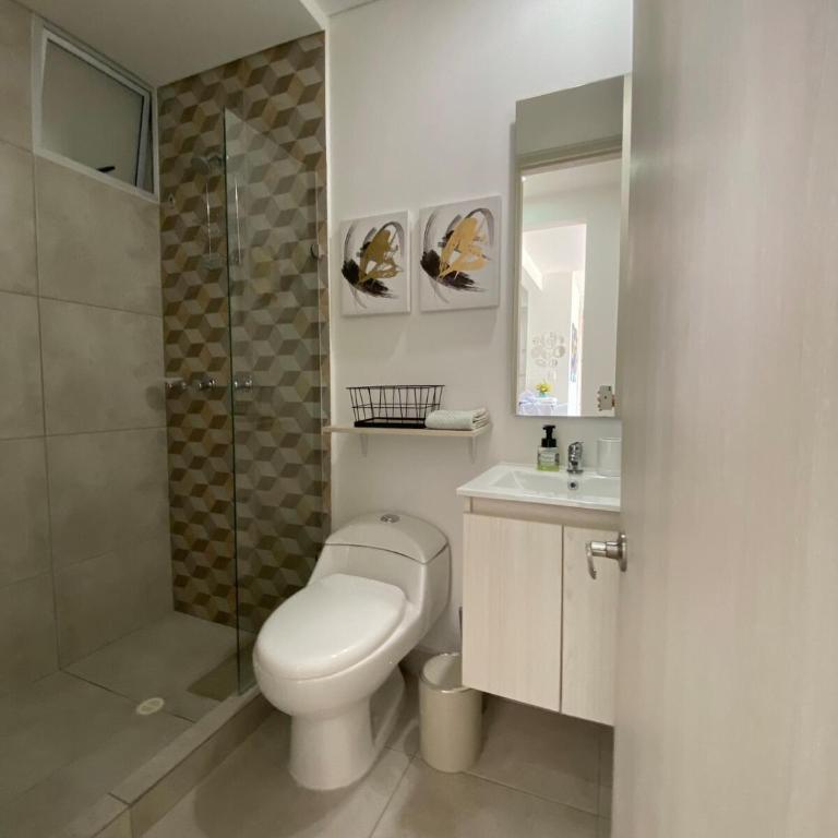 Full amenities, AC, Wi-Fi - Apartamento de 3 dormitorios - 23