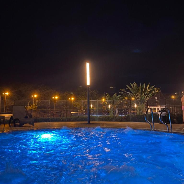 Full amenities, AC, Wi-Fi - Apartamento de 3 dormitorios - 32