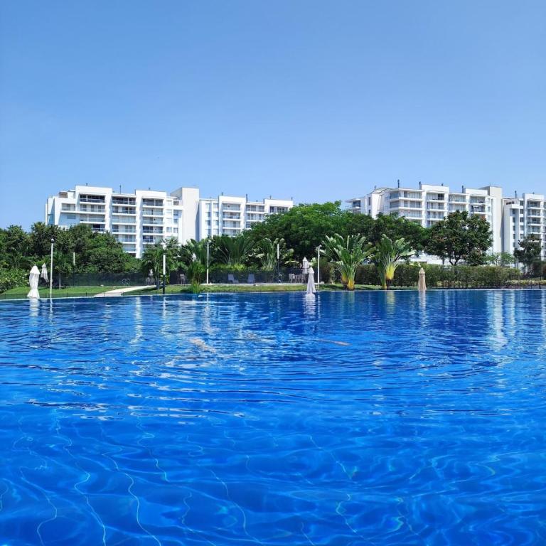 Full amenities, AC, Wi-Fi - Apartamento de 3 dormitorios - 63