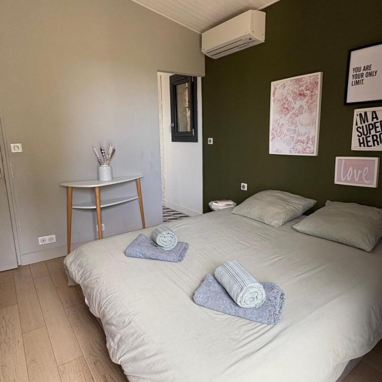 Maison 120m2, 3CH, piscine, terrain arboré, vue mer - Villa 3 Chambres - 12