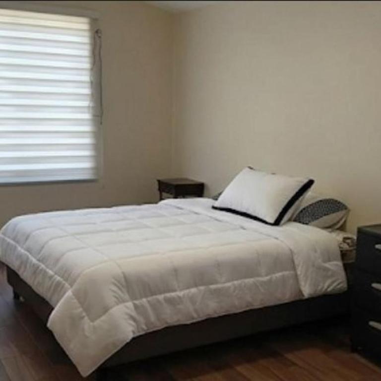 Casa Vacacional - Three-Bedroom House - 2