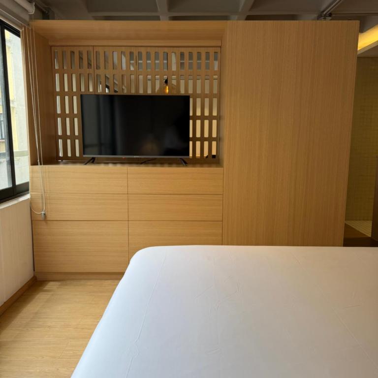 Praga Suites 4 Cozy 1BR Great Location Fast WiFi - Casa - 18
