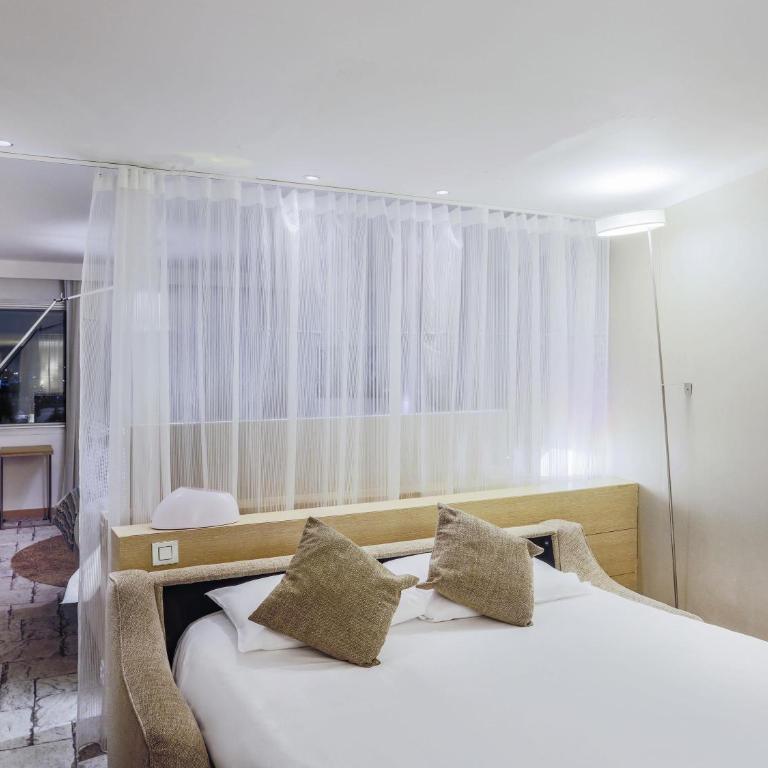 Mercure Paris Vaugirard Porte De Versailles - Suite Lit King-Size avec Canapé-Lit - 2
