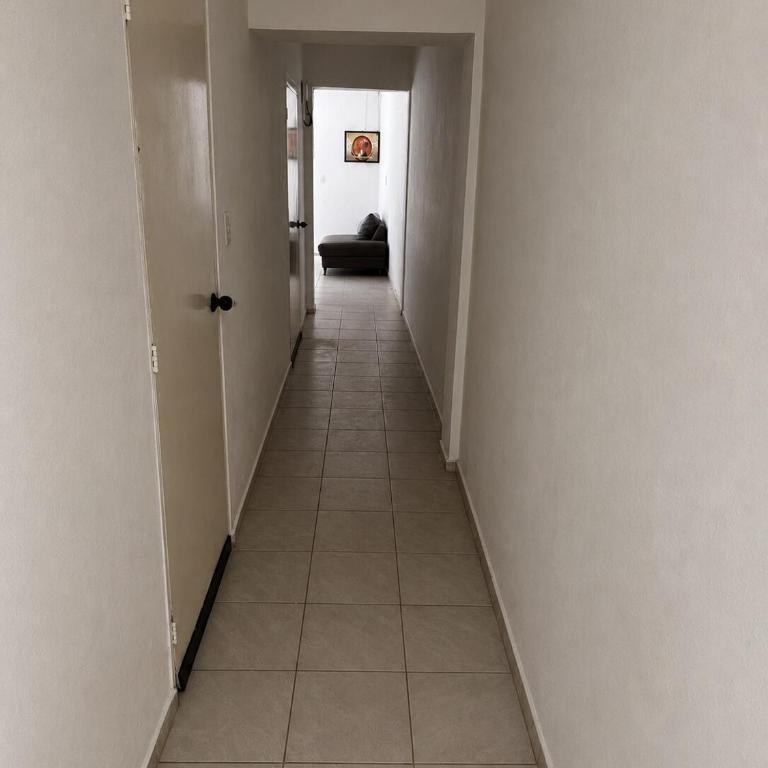 2-Bedroom Apartment with AC - 5 min from Malecón - Apartamento de 2 dormitorios - 4