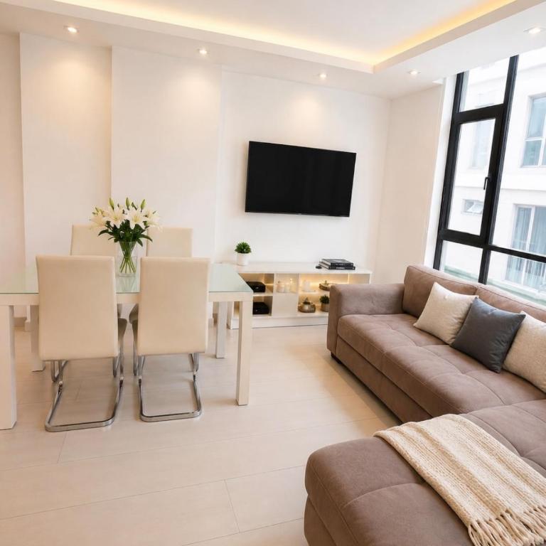 Luxury Executive Suite, Security24h, Parque La Carolina - One-Bedroom Apartment - 1