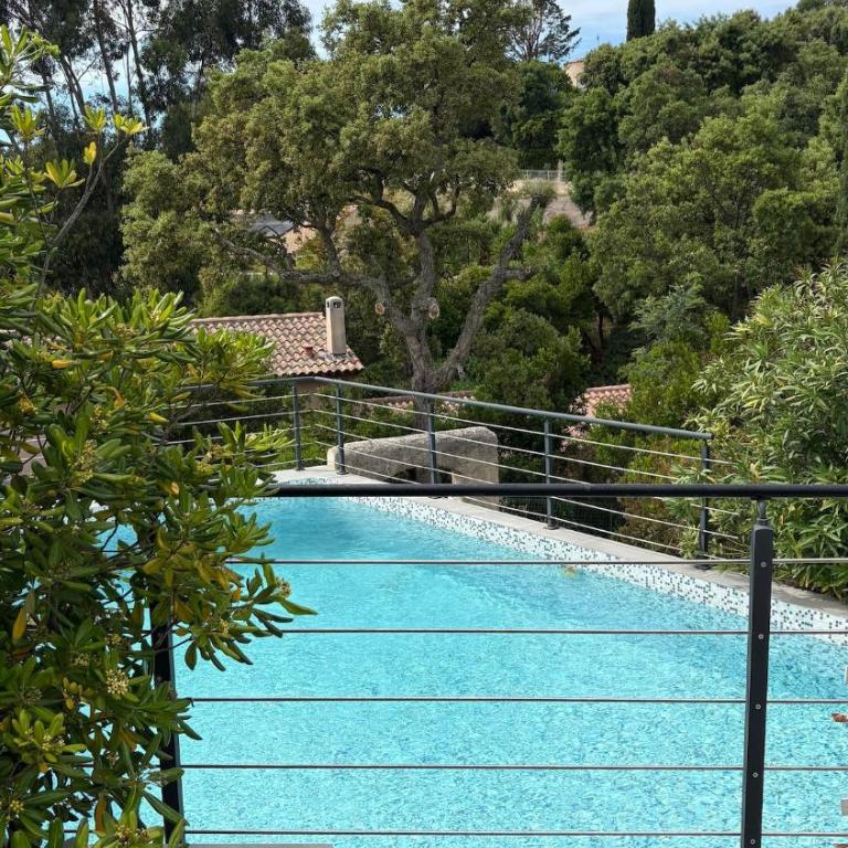Maison 120m2, 3CH, piscine, terrain arboré, vue mer - Villa 3 Chambres - 26