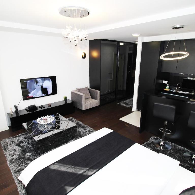 Apartment Glam A block Delta City New Belgrade - Studio avec Vue sur Jardin - 6