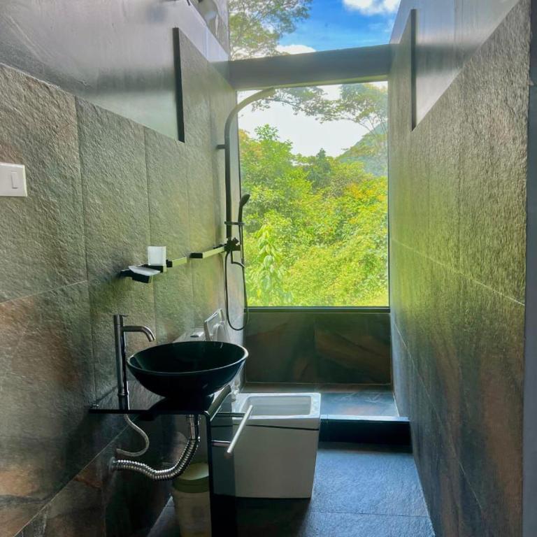 Inti Yaykuna Resort - King Room with Mountain View - 4