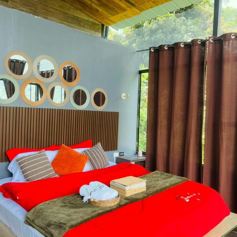 Inti Yaykuna Resort - King Room with Mountain View - 1