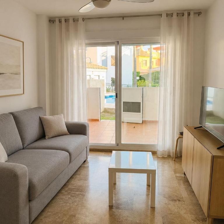 Apartamento con Piscina, Parking Cerca de la Playa - Apartment mit 2 Schlafzimmern - 33