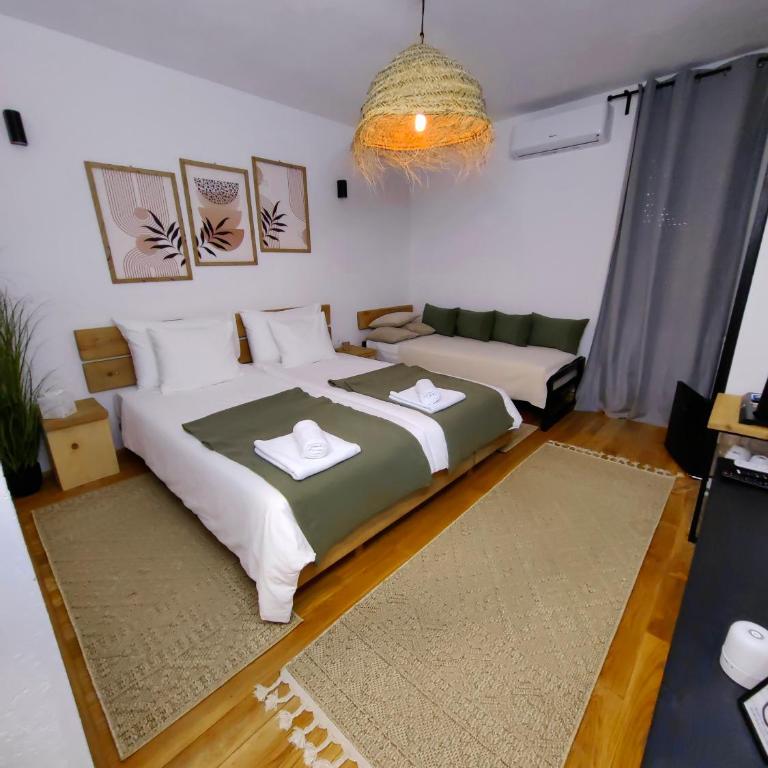 Garden Relax Bungalow "Deluxe Hotel Rooms, Pool, Parking" - Bungalow mit 1 Schlafzimmer - 4