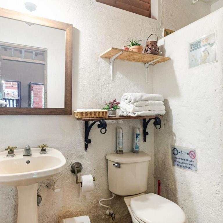Casa con Vista a La Piedra y Acceso al lago - Four-Bedroom House - 25