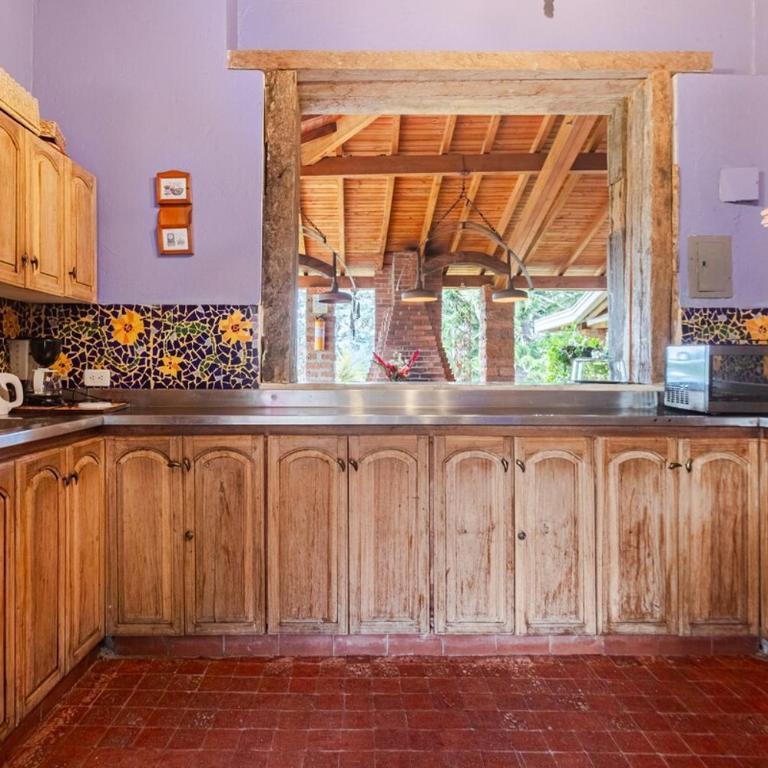 Casa con Vista a La Piedra y Acceso al lago - Four-Bedroom House - 34