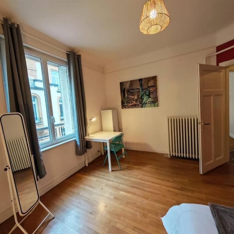 Le Meublé à Metz - Appartement jusqu'à 4 personnes - Apartamento de 2 dormitorios - 17