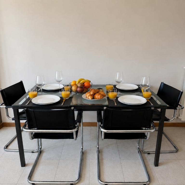 Loft luminoso con posto auto privato, 4 posti letto - Metro Lodi a 5 minuti - One-Bedroom Apartment - 8