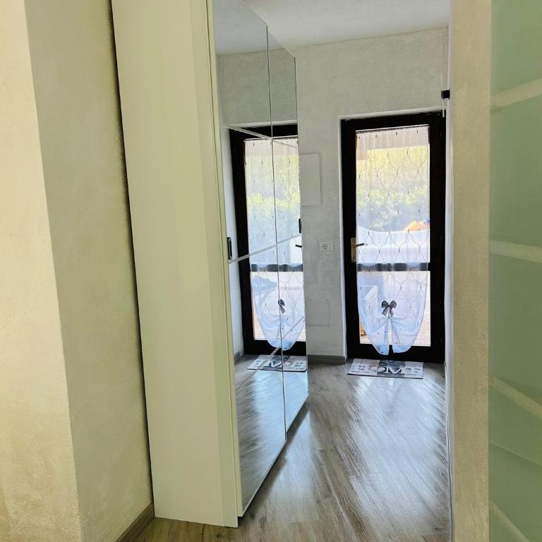 Casa Vacanza Li Menduli San Teodoro - Monolocale con Divano-Letto - 8
