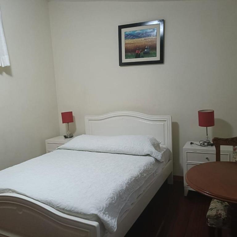 Hospedaje & Minidepas VALERY - Double Room with Private Bathroom - 3