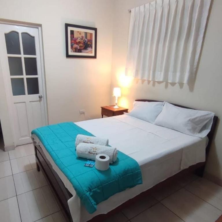 Hospedaje & Minidepas VALERY - Double Room with Private Bathroom - 1