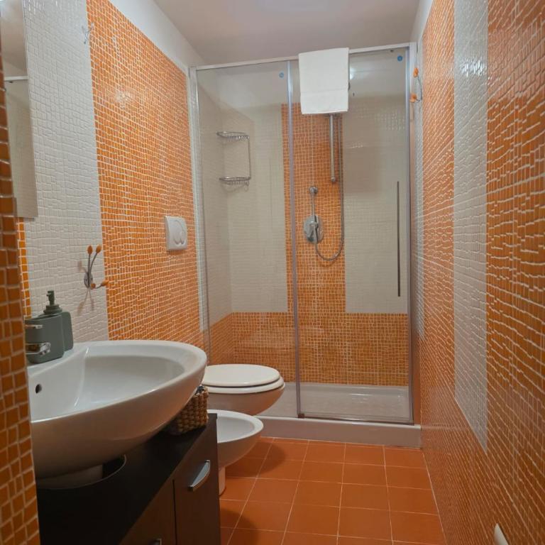 Mary's Green House - Two-Bedroom Apartment - 7