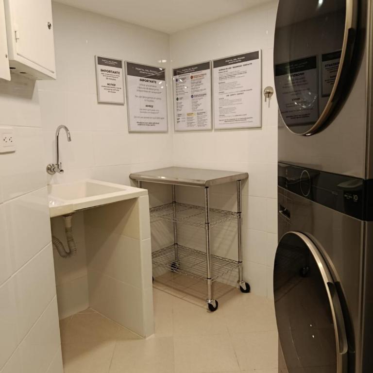 Portal del Rodeo ApartaHotel - Arkadia Mall - Standard Apartment - 18