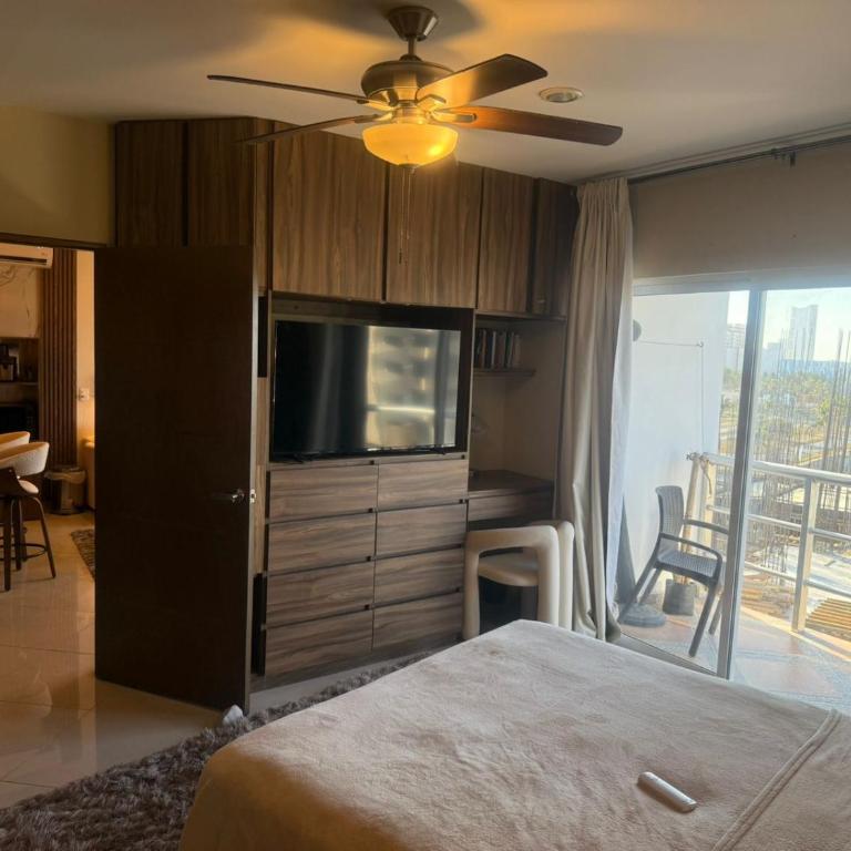 Torre Esmeralda Depa Maza - Two-Bedroom Apartment - 16
