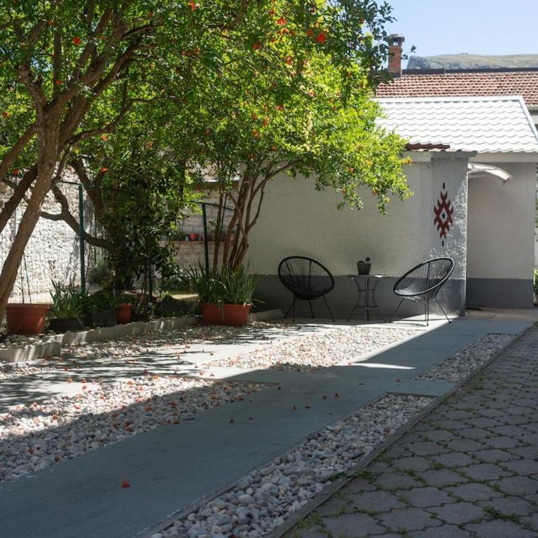 BHS Bosnian-Herzegovinian Studio & Garden - Maison 1 Chambre - 6